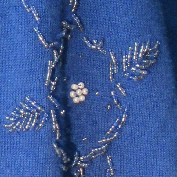 Gorgeous Deep Blue Accent Sweater / Size 2X / Cotton Rayon - Picture 9 of 9